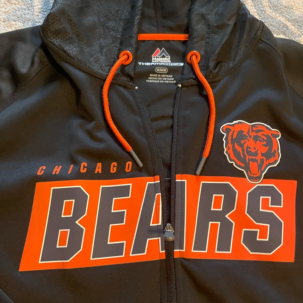 Bears majestic zip up sweater only wore once.  New without tags!